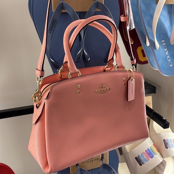 Coach Mini Lillie Carryall
Gold/Candy Pink - Picture 8 of 16
